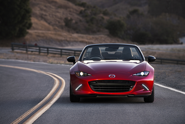 Mazda MX-5 RF hd specifications Mazda MX-5 RF 4k restyling
