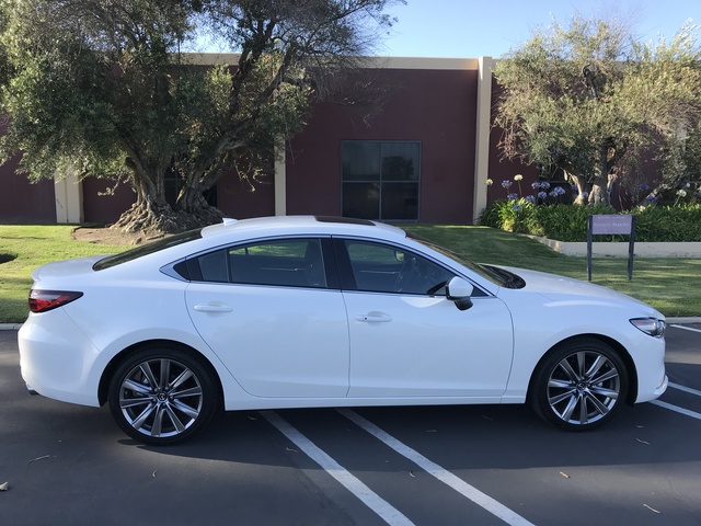 Mazda Mazda6 Combi interior photo