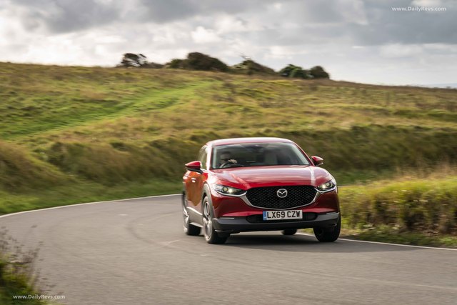 Mazda CX-30 accessories model