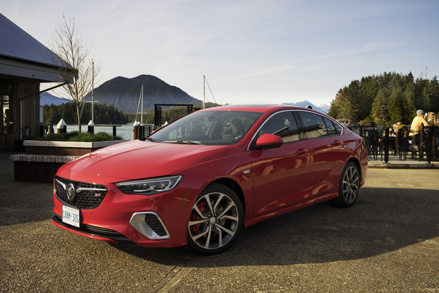 Buick Buick Regal Sportback accessories 2017