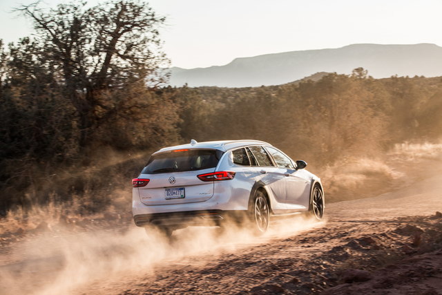Buick Buick Regal TourX exterior photo