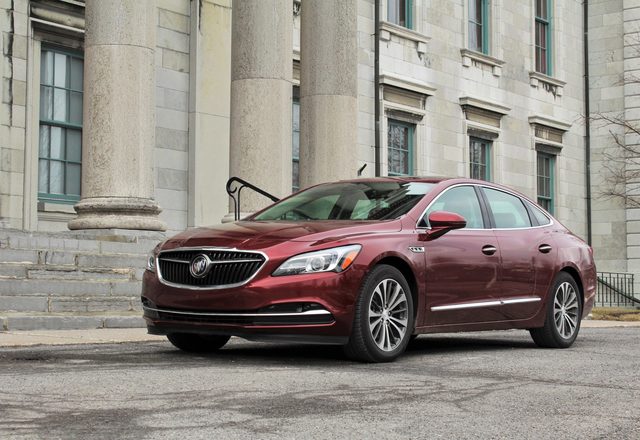 Buick LaCrosse exterior big