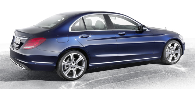 Mercedes C-Class (W205) reviews big Mercedes C-Class (W205) interior specifications