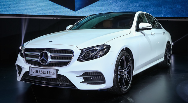 Mercedes E-Class (W213) auto show