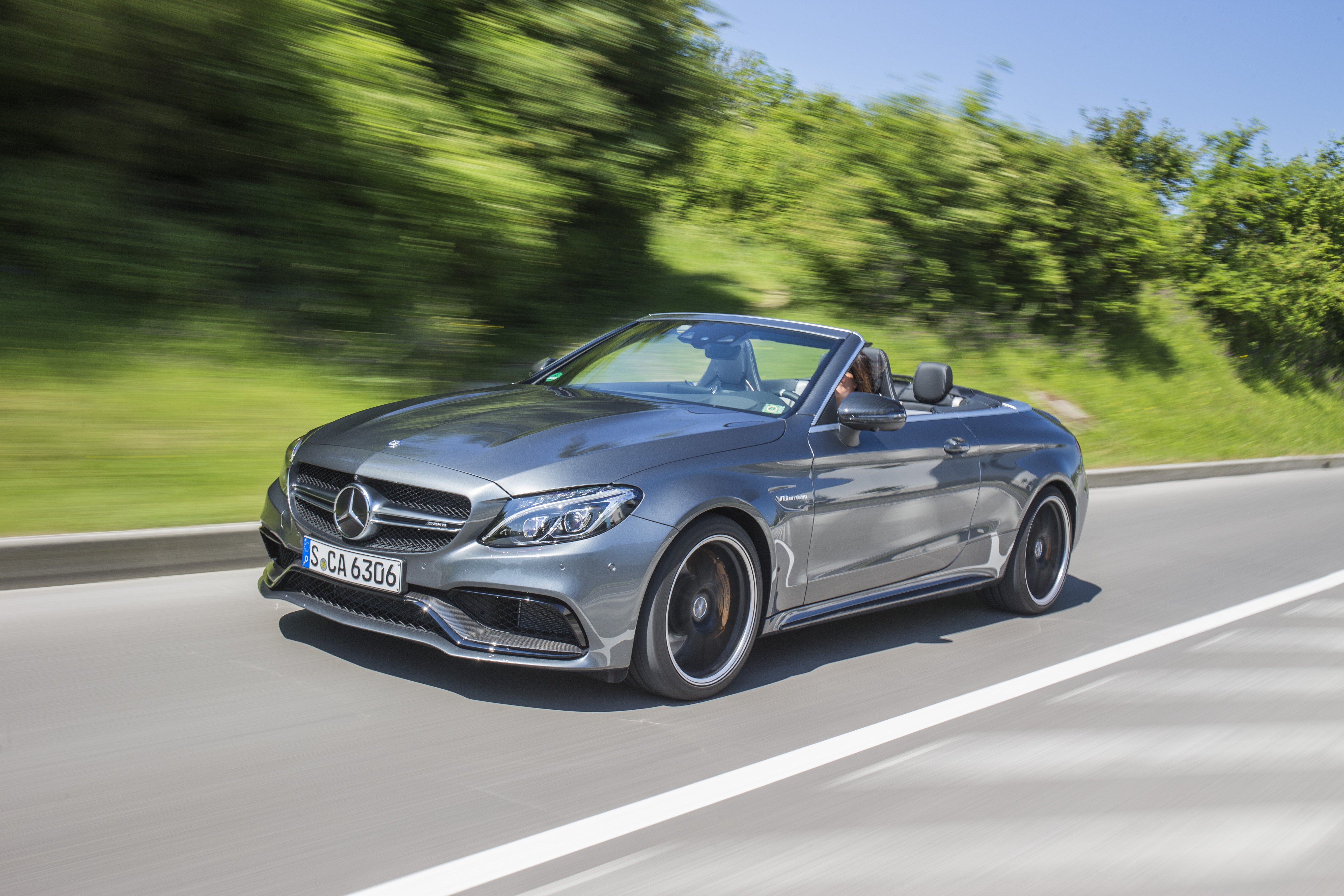 Mercedes E-Class Cabriolet (A238) accessories specifications