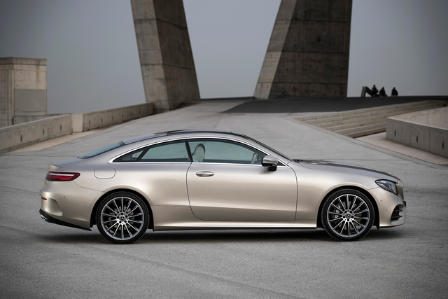 Mercedes E-Class Coupe (C238) interior photo Mercedes E-Class Coupe (C238) interior specifications
