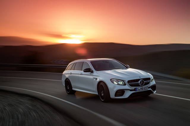 Mercedes E-Class T-Modell (S213) hd restyling Mercedes E-Class T-Modell (S213) interior 2017