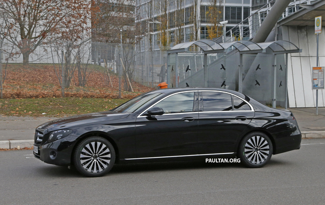 Mercedes E-Class T-Modell (S213) hd big Mercedes E-Class T-Modell (S213) accessories photo