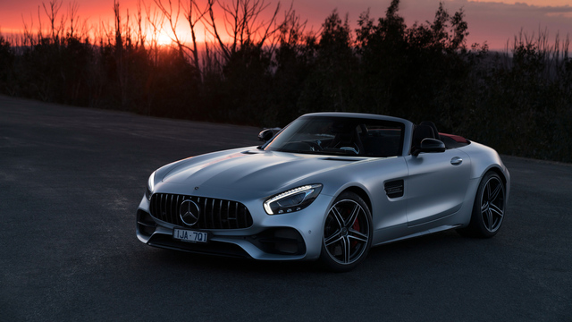 Mercedes AMG GT Roadster (R190) modern big Mercedes AMG GT Roadster (R190) cabriolet photo