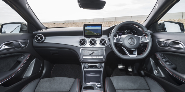 Mercedes GLA-Class (H247) reviews big