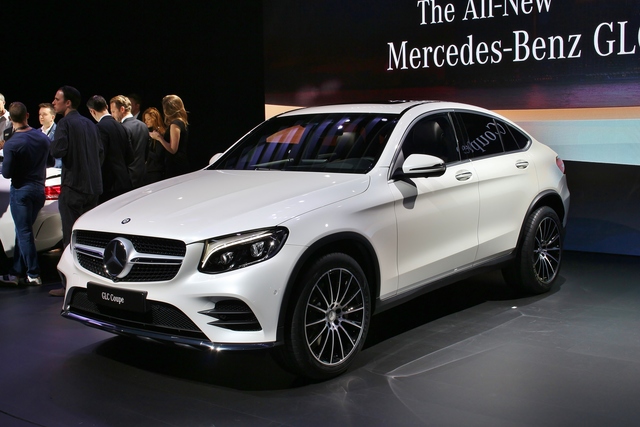 Mercedes GLC-Class (X253) interior specifications