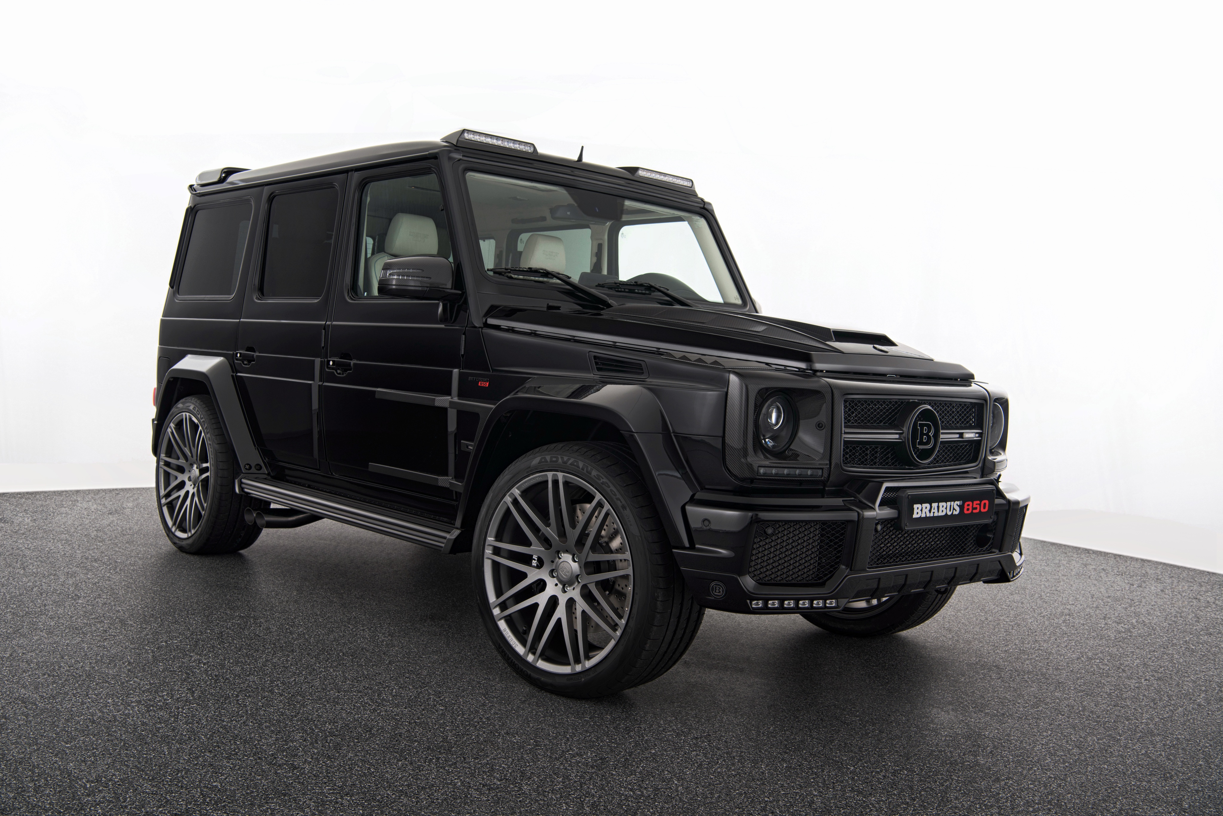 Mercedes G-Class (W463) accessories restyling