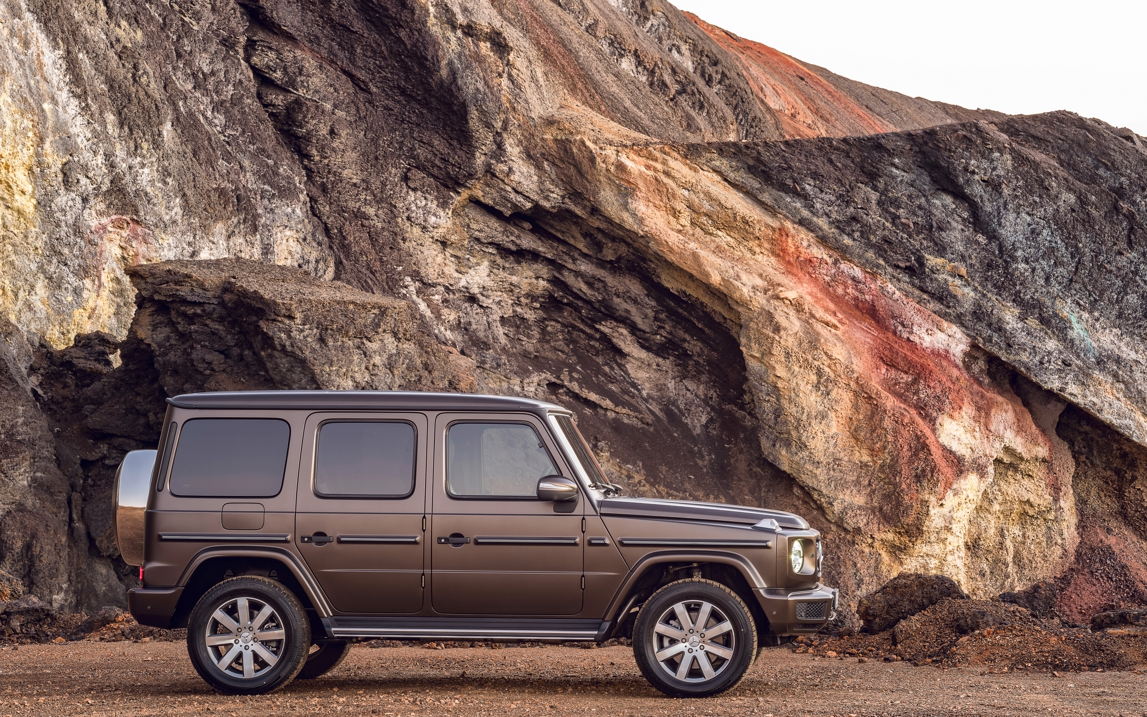 Mercedes G-Class (W463) exterior specifications