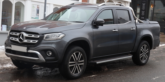 Mercedes X-Class (W470) pickup specifications Mercedes X-Class (W470) exterior 2017