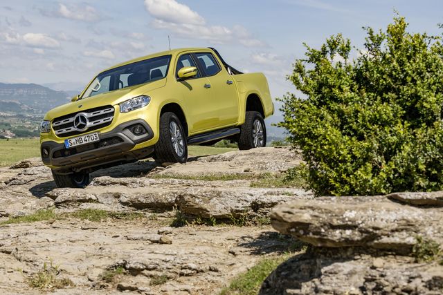 Mercedes X-Class (W470) 4k big Mercedes X-Class (W470) interior model