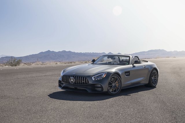 Mercedes AMG GT Roadster (R190) hd 2018