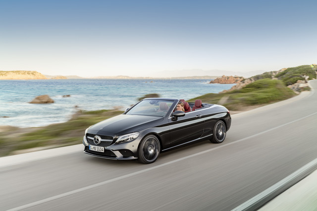 Mercedes C-Class Cabrio (A205) auto show