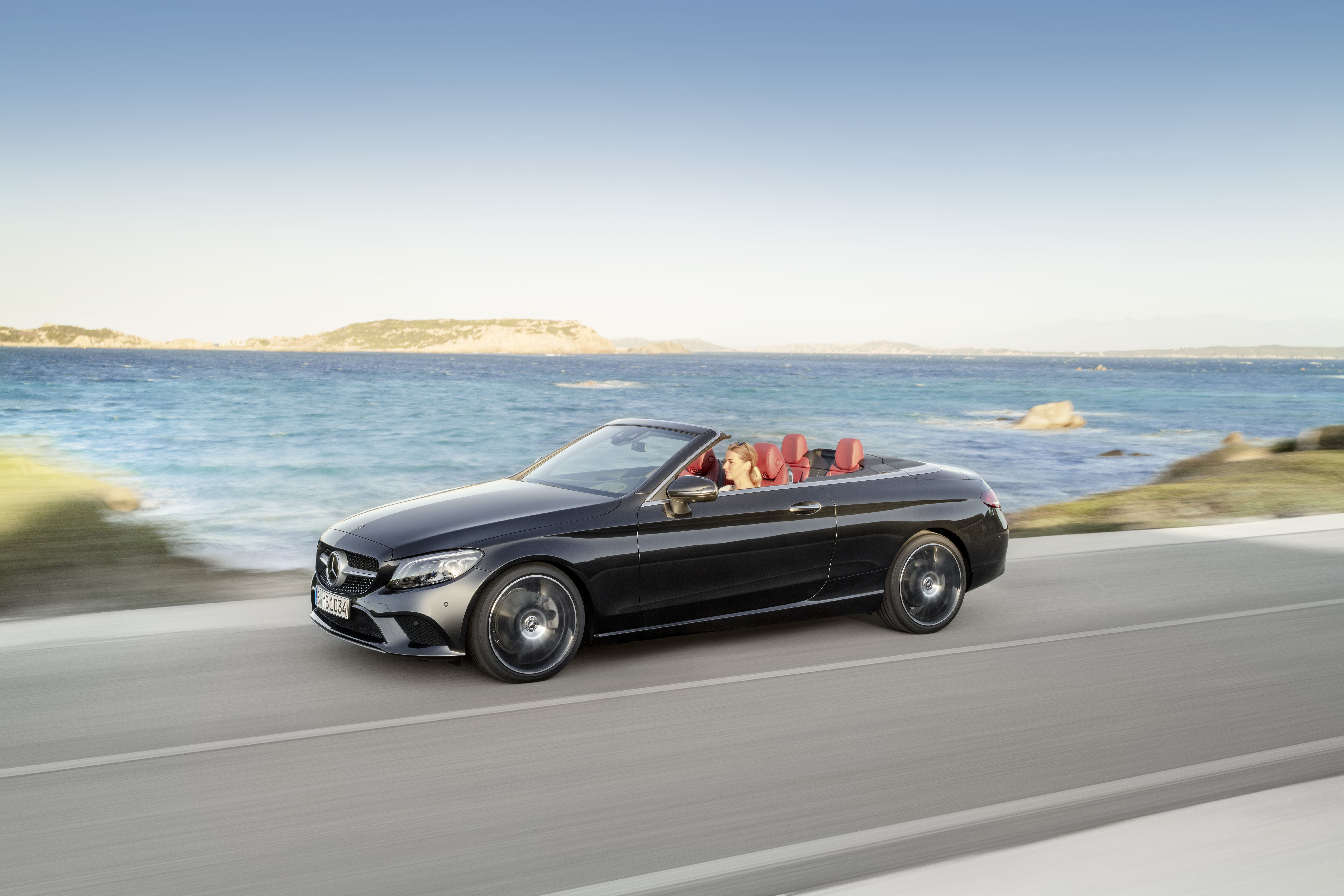Mercedes C-Class Cabrio (A205) mod specifications