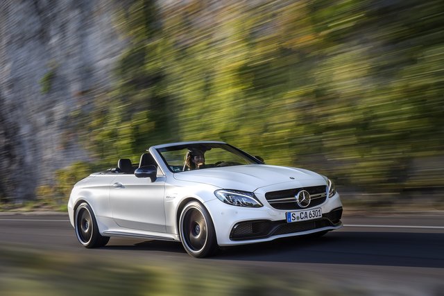 Mercedes C-Class Cabrio (A205) reviews specifications