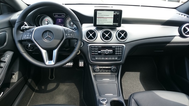 Mercedes CLA-Class (C117) 4k model Mercedes CLA-Class (C117) modern restyling