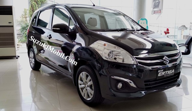 Suzuki Ertiga exterior model Suzuki Ertiga interior big