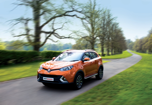 MG GS reviews specifications MG GS suv 2017