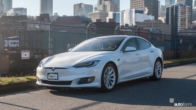 Tesla Model S liftback photo Tesla Model S liftback big