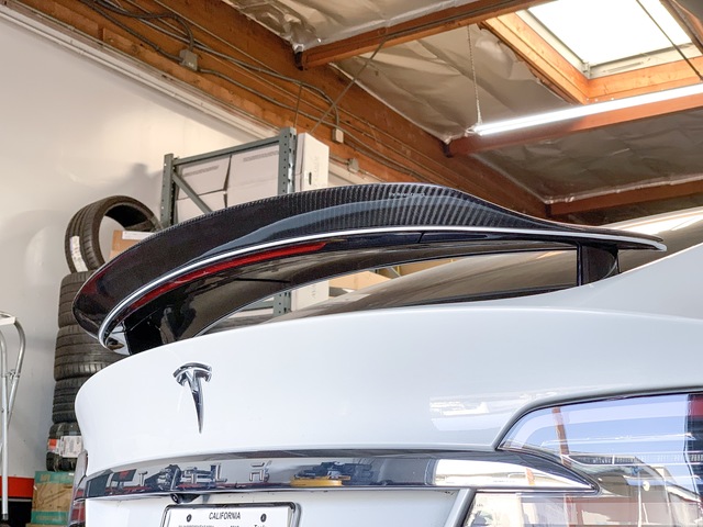 Tesla Model X suv 2015 Tesla Model X reviews specifications