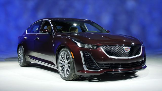 Cadillac CT5 Photos and Specs. Photo: Cadillac CT5 mod specifications ...