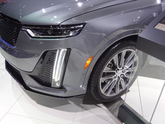 Cadillac XT6 accessories restyling Cadillac XT6 interior 2019