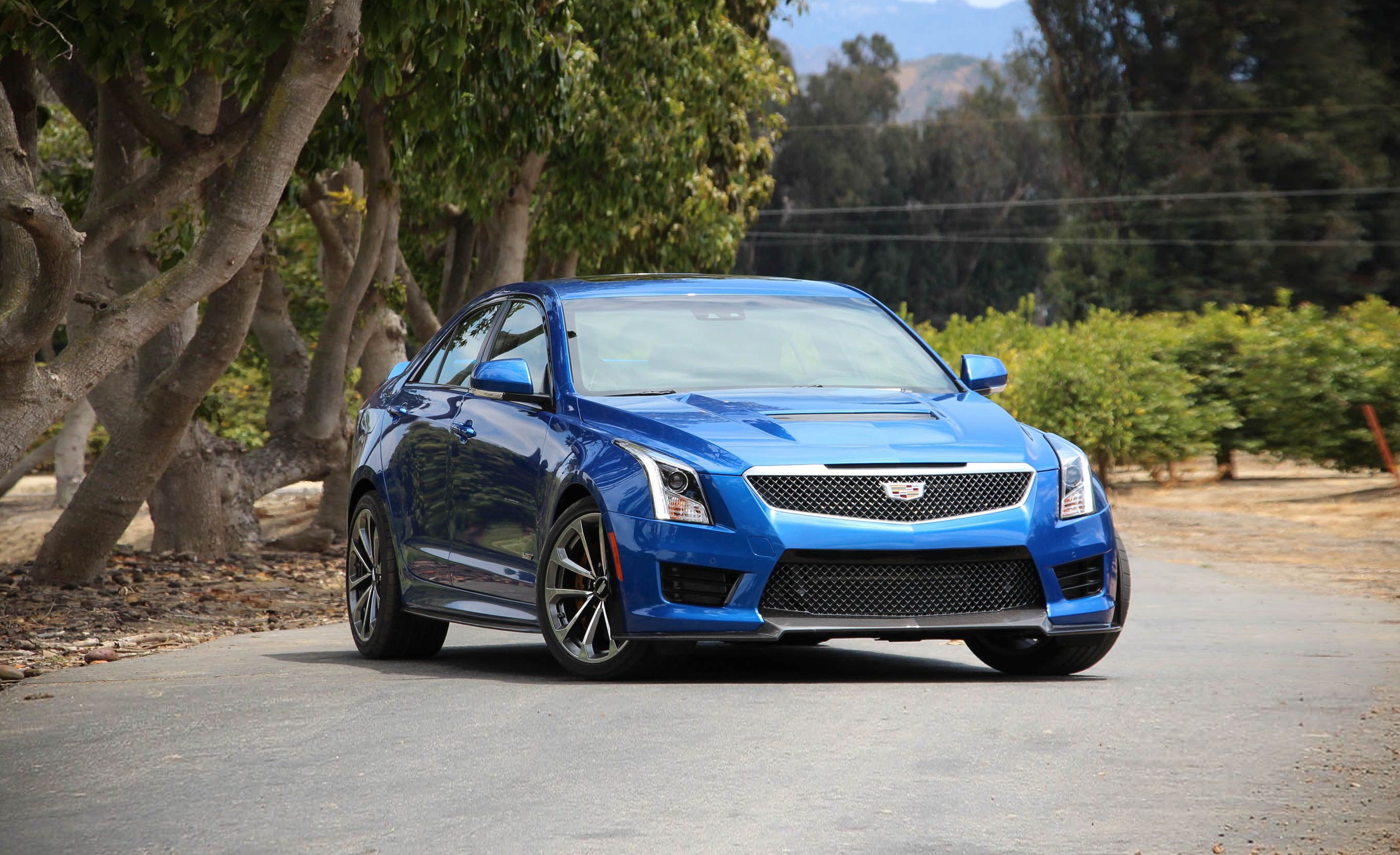 Cadillac ATS-V Coupe accessories 2016