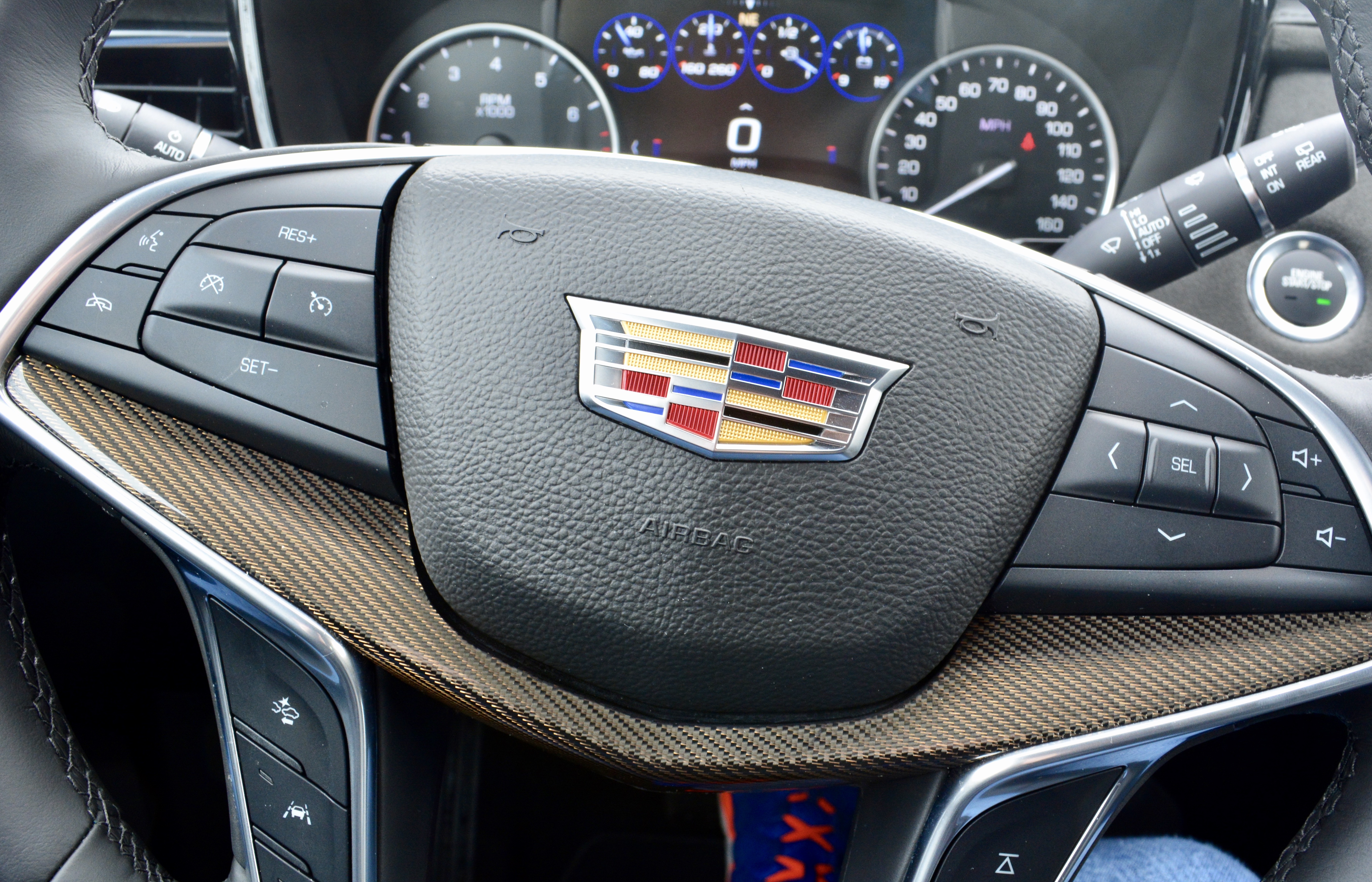 Cadillac XT5 interior model