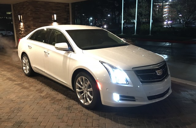 Cadillac Xts Photos And Specs Photo Cadillac Xts Interior Big And Perfect Photos Of