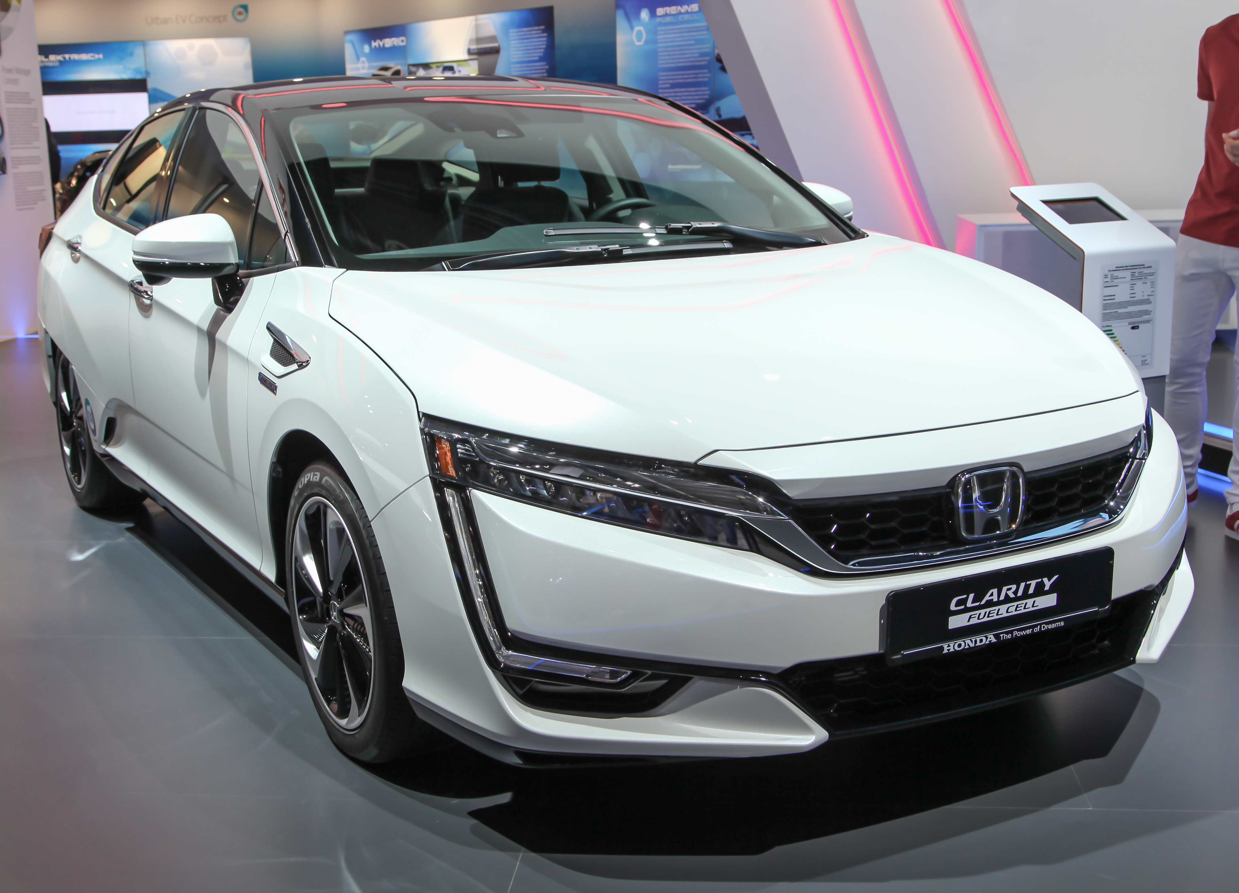 Honda Clarity Electric reviews restyling