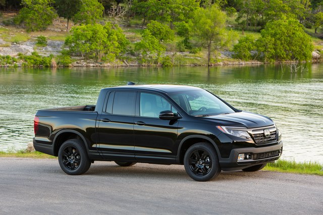 Honda Ridgeline reviews 2016
