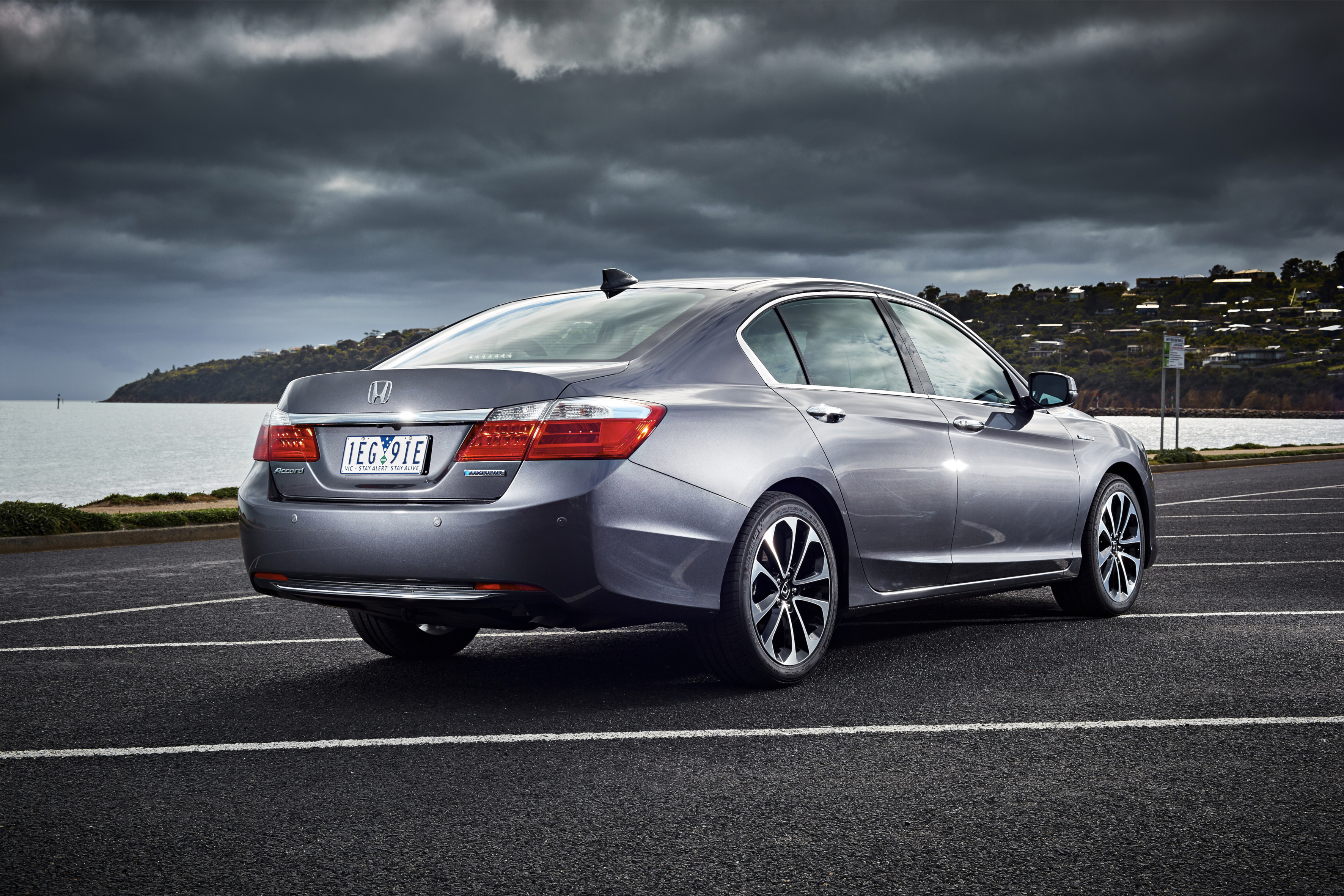 Honda Accord Coupe accessories specifications