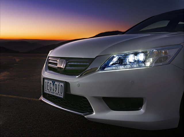 Honda Accord Sedan hd specifications