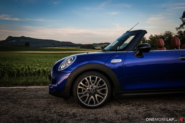 MINI Cabrio exterior specifications