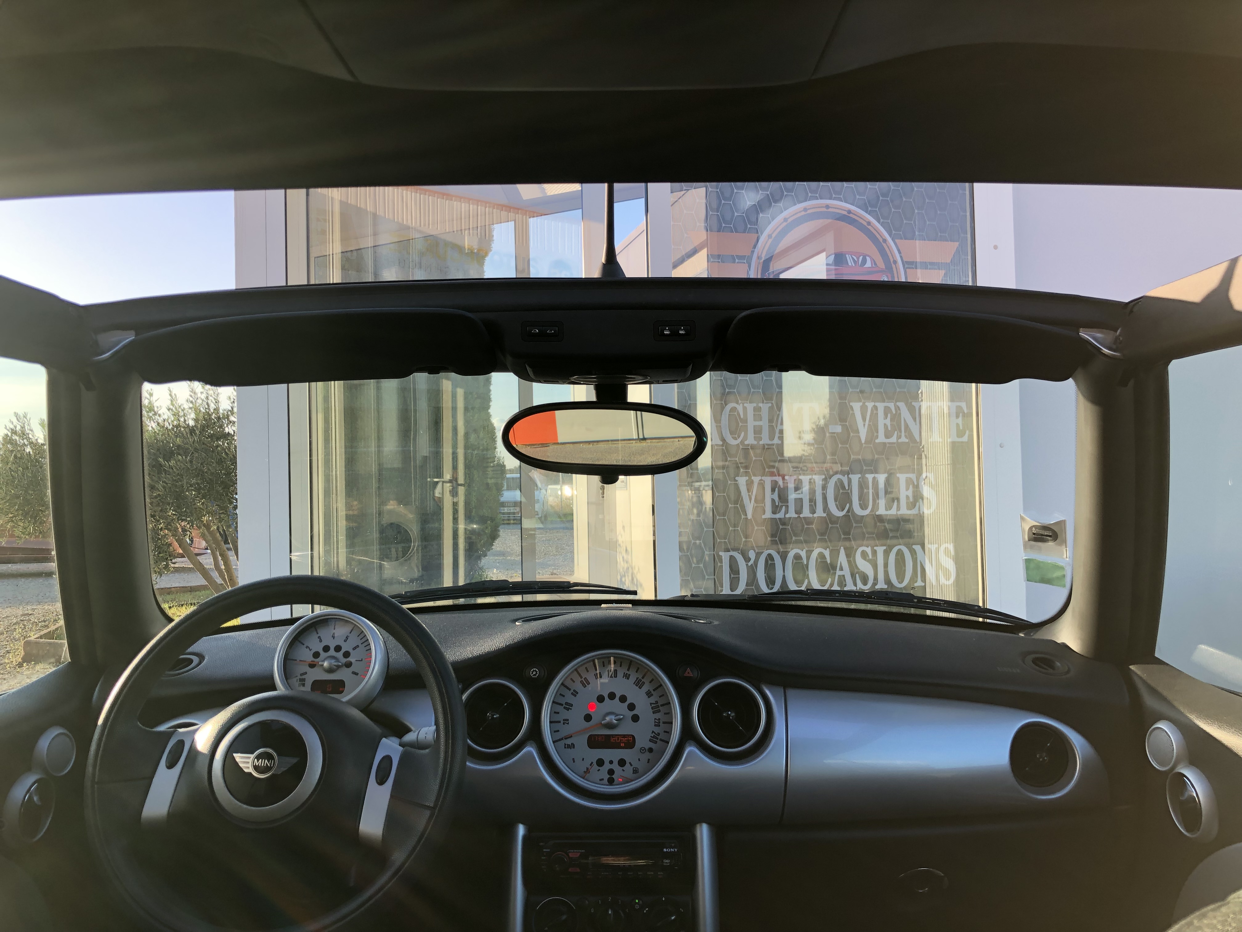 MINI Cabrio interior restyling