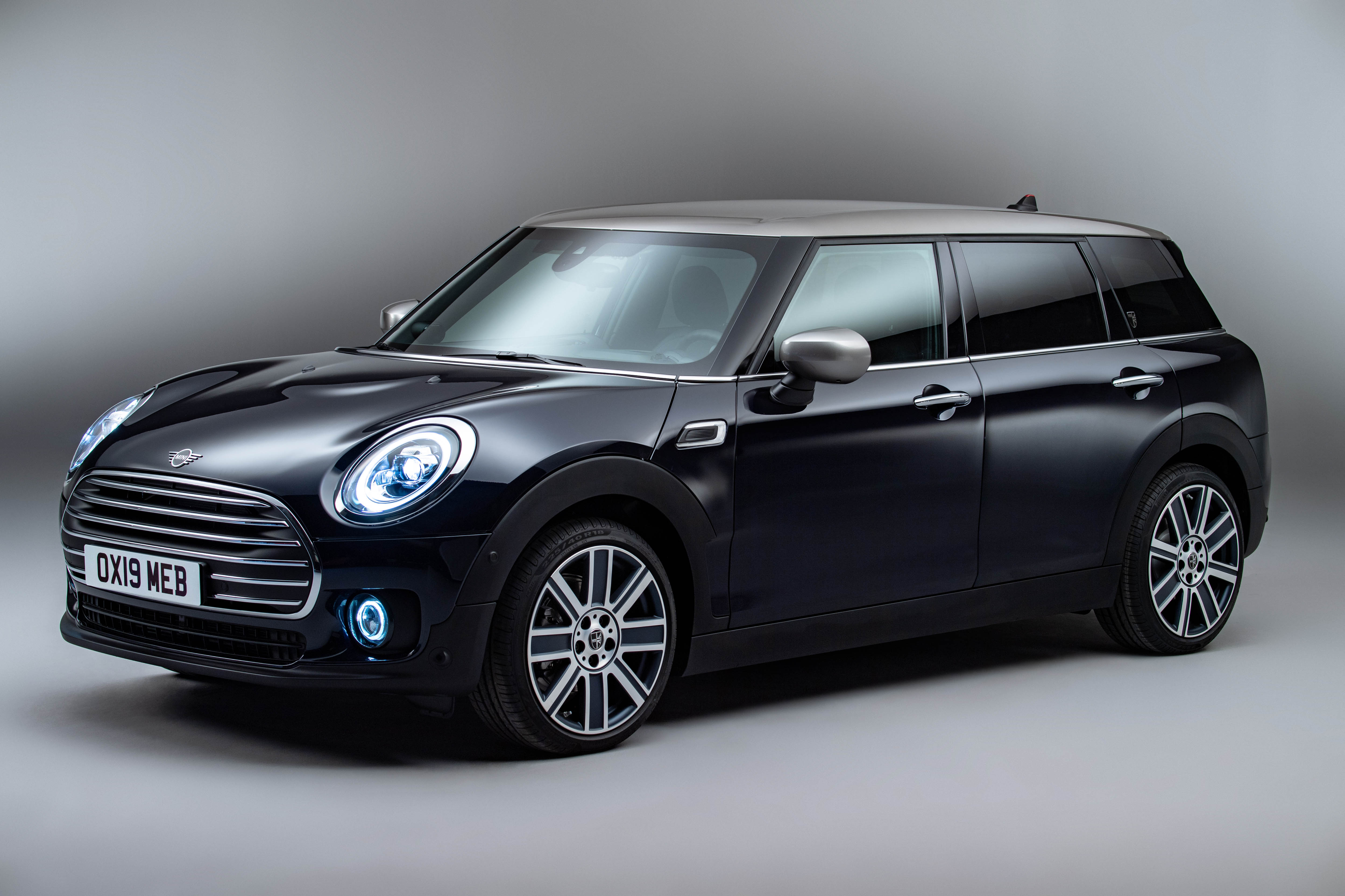 MINI Clubman reviews restyling