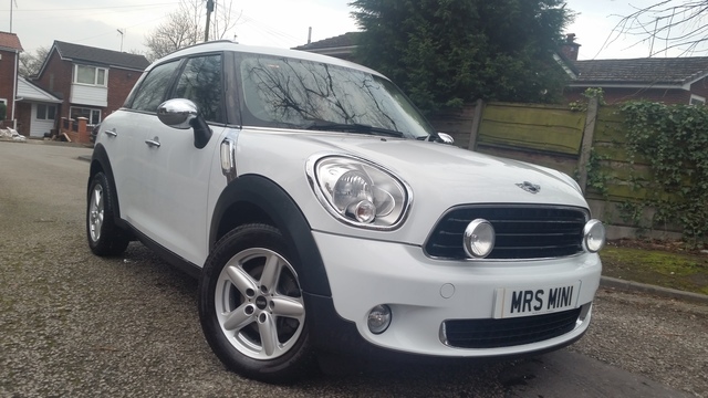 MINI One Countryman reviews restyling MINI One Countryman reviews model