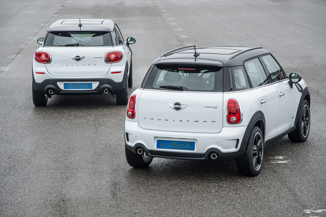 MINI One Countryman reviews photo MINI One Countryman interior model
