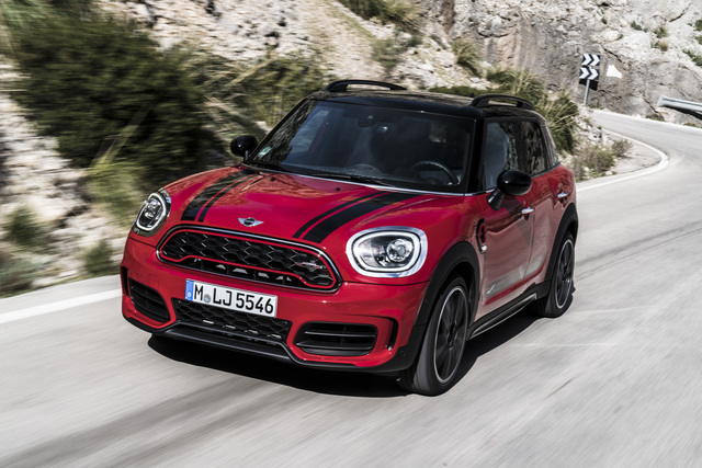 MINI John Cooper Works Countryman auto show