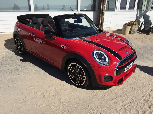MINI Cooper S Cabrio interior photo MINI Cooper S Cabrio exterior 2018