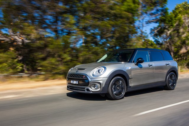 MINI Cooper Clubman modern big
