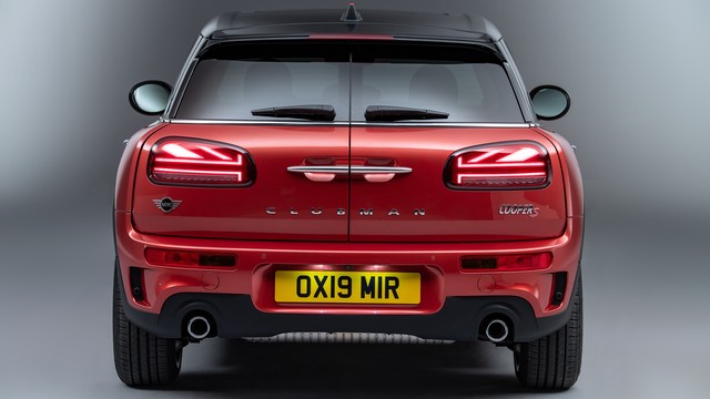 MINI One Clubman modern photo