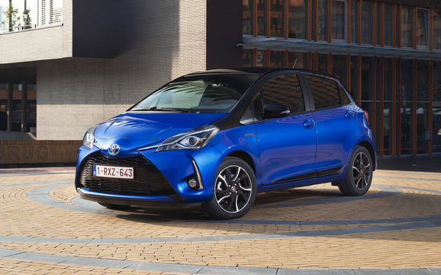 Toyota Yaris Hybrid Photos and Specs. Photo: Toyota Yaris Hybrid best ...