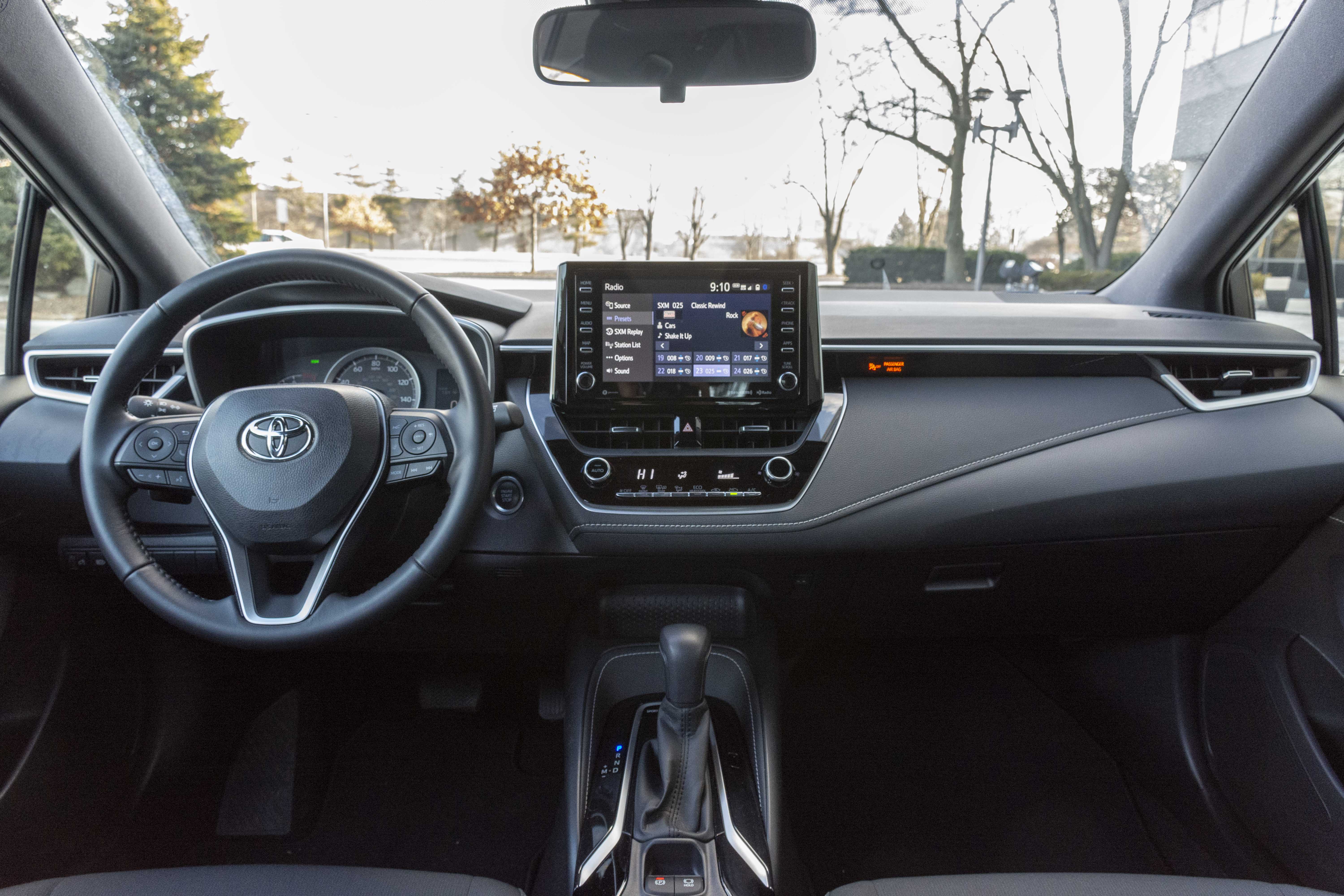 Toyota Corolla Hatchback hatchback 2019