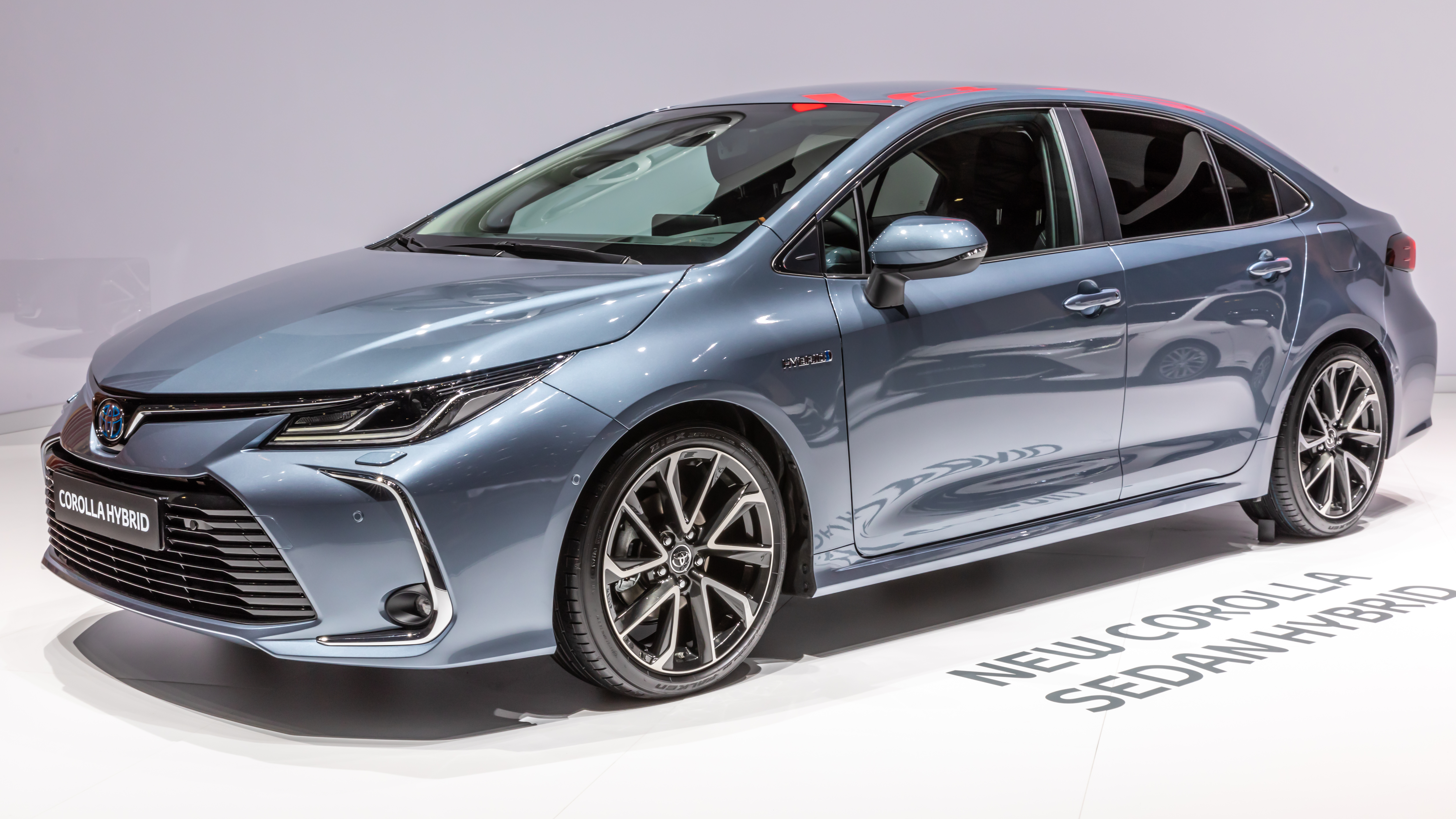 Toyota Corolla Hatchback Hybrid hd restyling