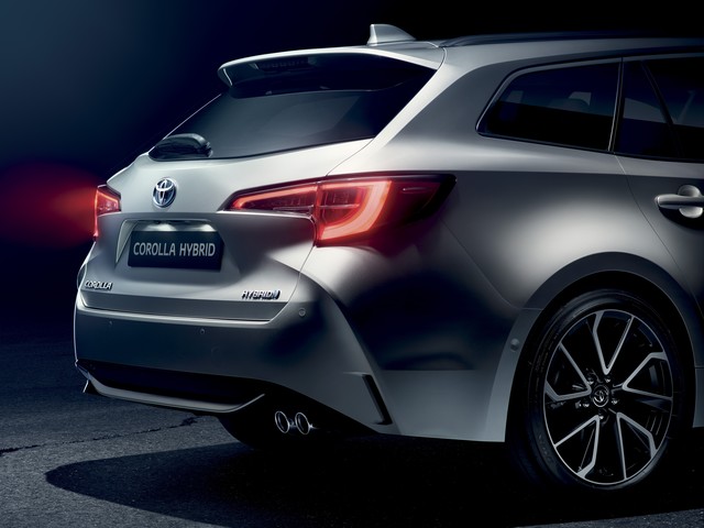 Toyota Corolla Touring Sports accessories 2019 Toyota Corolla Touring Sports modern restyling